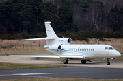 TAG Aviation Dassault Falcon 7X (G-OIMF) at  Farnborough, United Kingdom