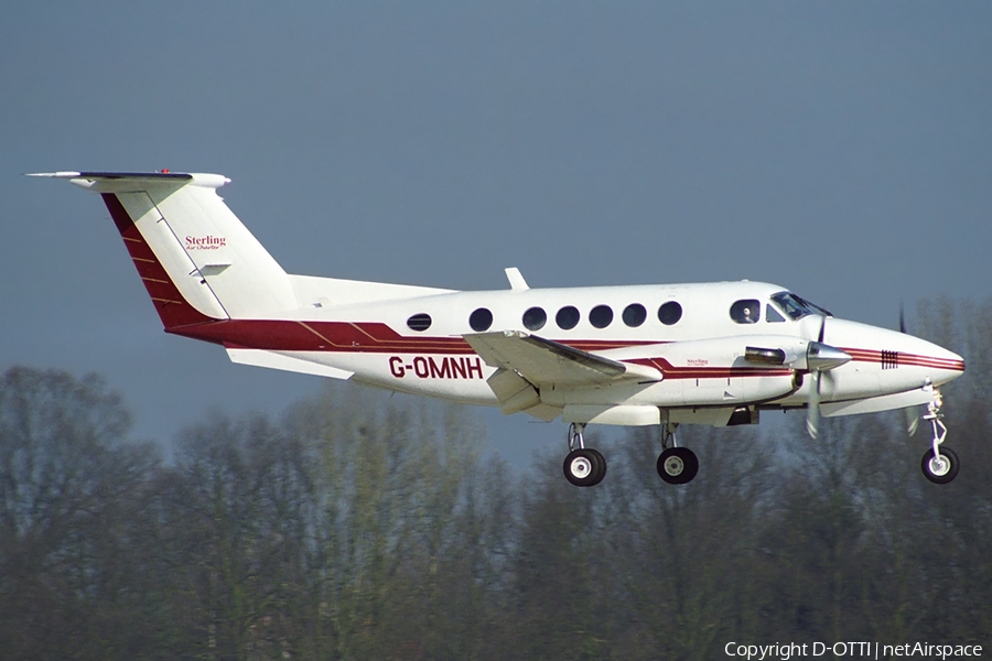 Sterling Helicopters Beech King Air 200 (G-OMNH) | Photo 386683
