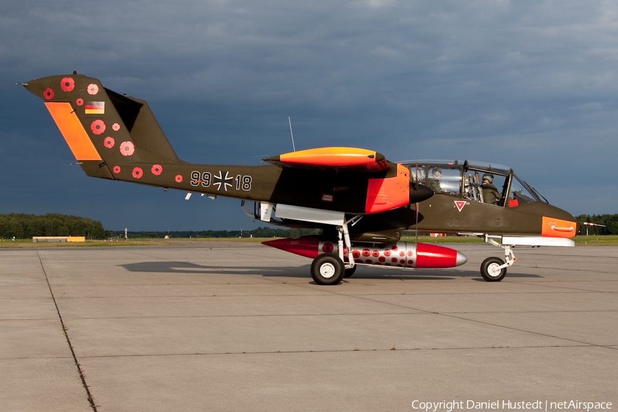 Bronco Demo Team North American OV-10B Bronco (G-ONAA) | Photo 450999