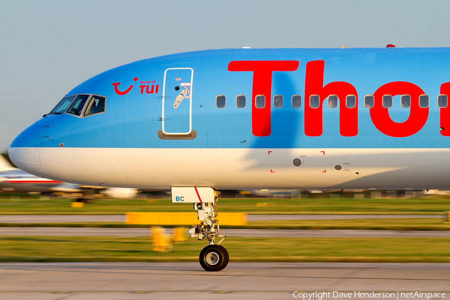 Thomson Airways Boeing 757-28A (G-OOBC) | Photo 237