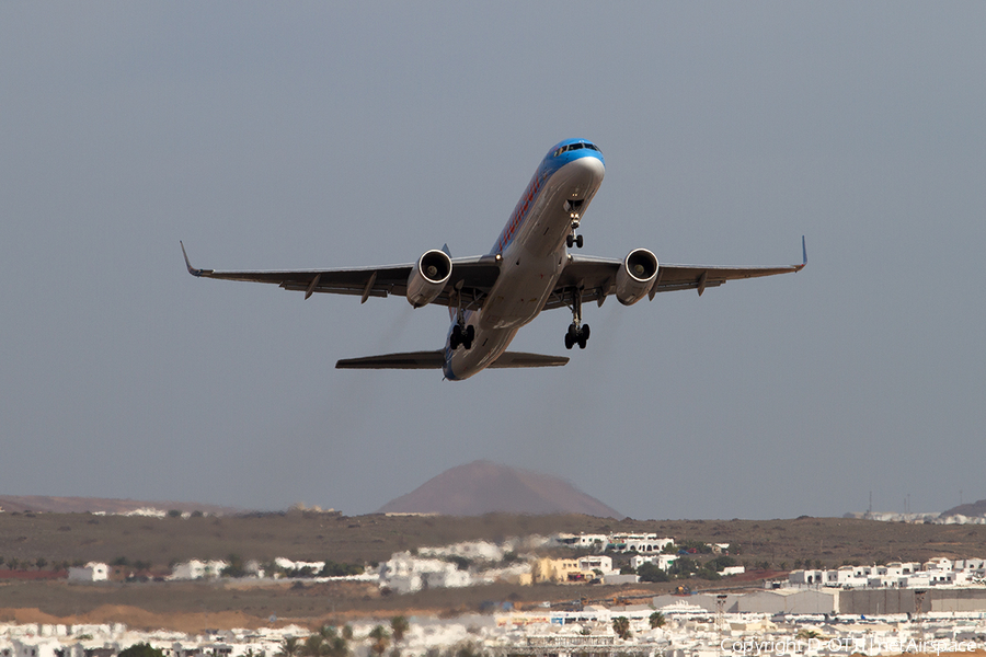 Thomson Airways Boeing 757-28A (G-OOBF) | Photo 327984