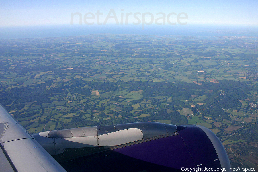 Monarch Airlines Airbus A320-212 (G-OZBJ) | Photo 415881