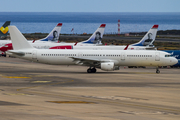 Jet2 Airbus A321-211 (G-POWN) at  Gran Canaria, Spain