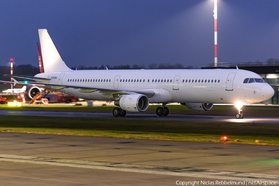 Titan Airways Airbus A321-211 (G-POWU) | Photo 489330