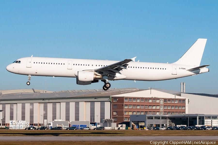 Titan Airways Airbus A321-211 (G-POWU) | Photo 297820