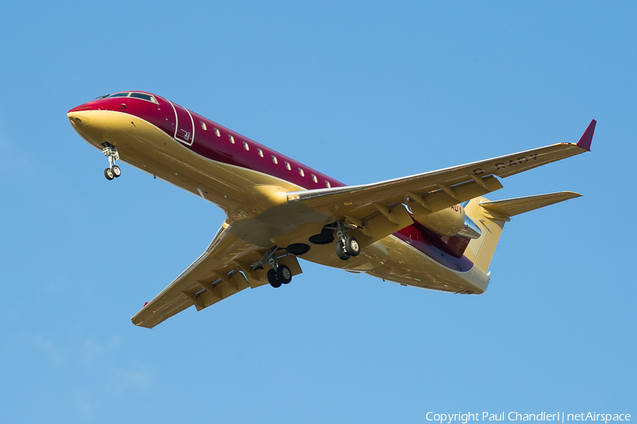 TAG Aviation UK Bombardier CL-600-2B19 Challenger 850 (G-RADY) | Photo 221340