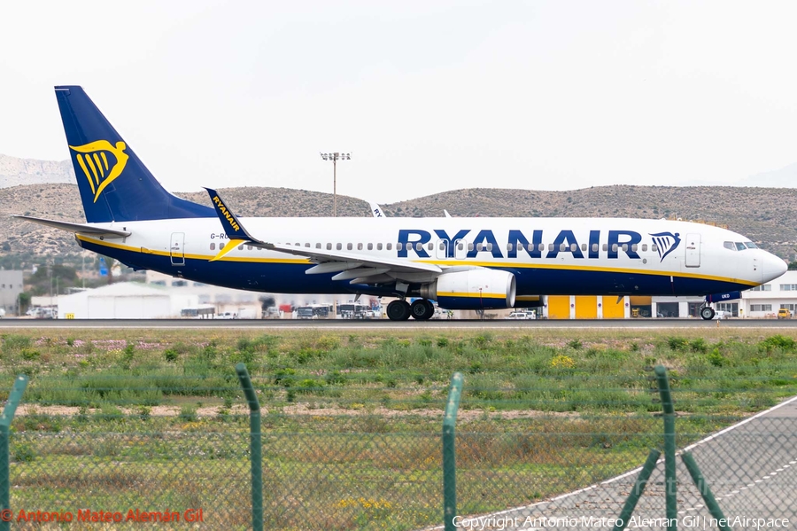 Ryanair Boeing 737-8AS (G-RUKD) | Photo 681375