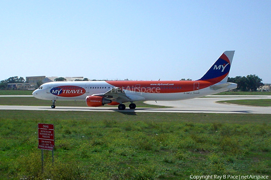 MyTravel Airways Airbus A321-211 (G-SMTJ) | Photo 128996