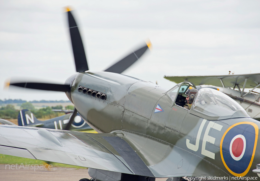The Fighter Collection Supermarine Spitfire FR XIV (G-SPIT) | Photo 116019