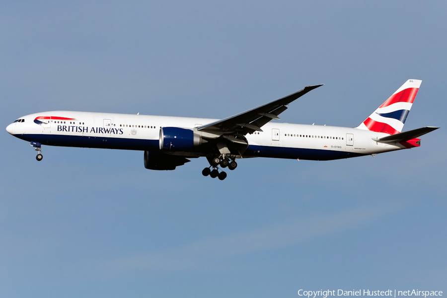 British Airways Boeing 777-336(ER) (G-STBG) | Photo 518851