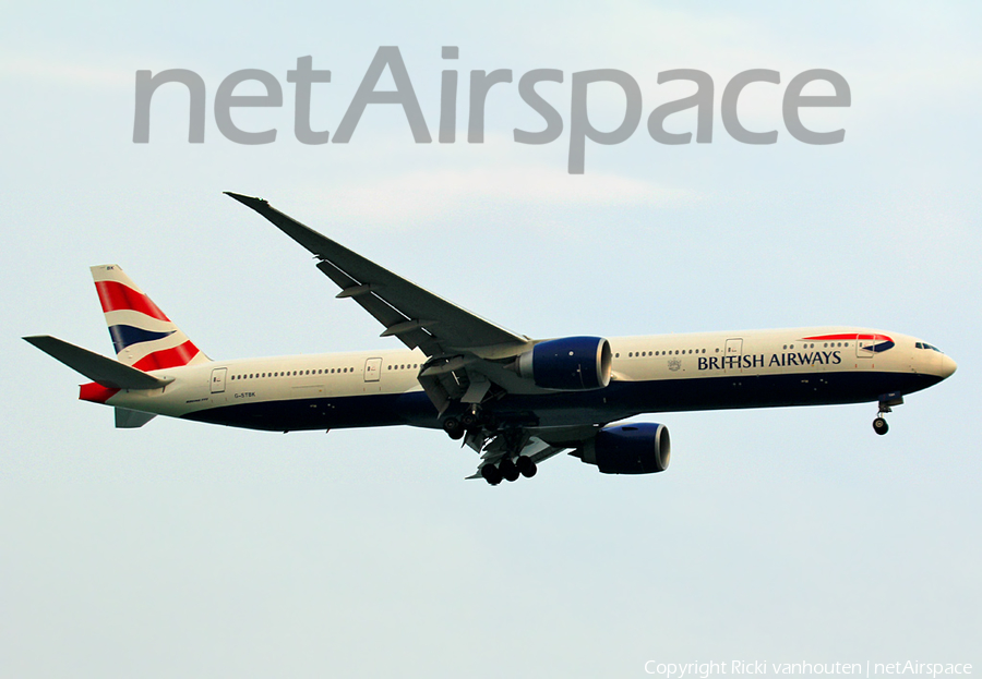 British Airways Boeing 777-336(ER) (G-STBK) | Photo 356542