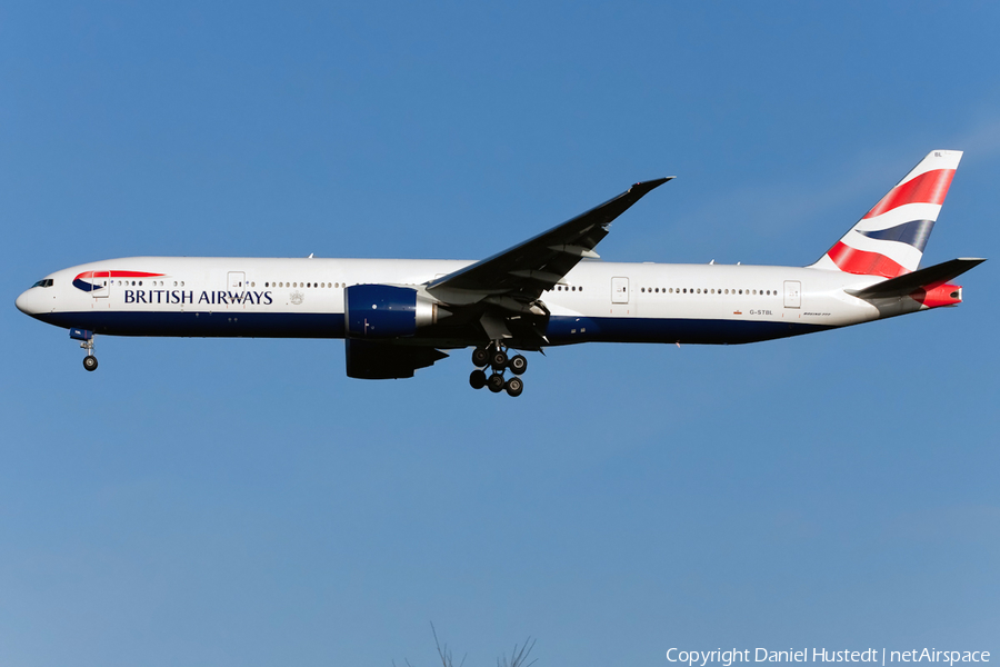 British Airways Boeing 777-336(ER) (G-STBL) | Photo 518852