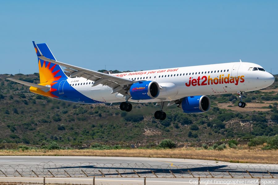 Jet2 Airbus A321-251NX (G-SUNB) | Photo 579946