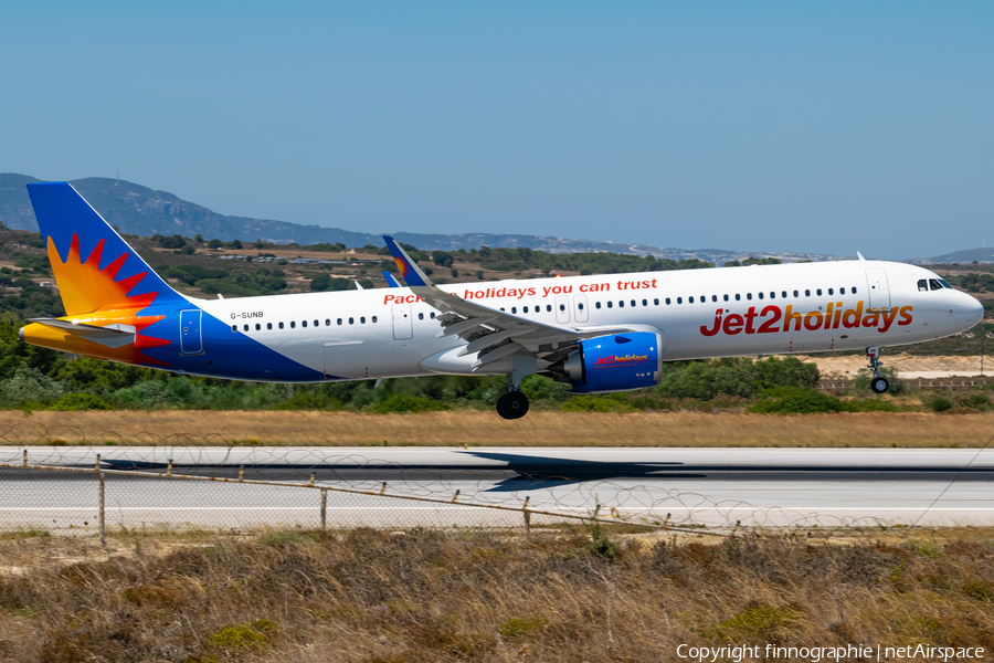 Jet2 Airbus A321-251NX (G-SUNB) | Photo 579947