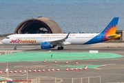 Jet2 Airbus A321-251NX (G-SUNF) at  Gran Canaria, Spain