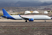Jet2 Airbus A321-251NX (G-SUNJ) at  Tenerife Sur - Reina Sofia, Spain