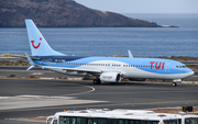 TUI Airways UK Boeing 737-8K5 (G-TAWC) at  Gran Canaria, Spain