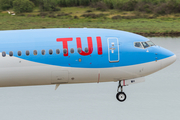 TUI Airways UK Boeing 737-8K5 (G-TAWH) at  Corfu - International, Greece