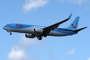 TUI Airways UK Boeing 737-8K5 (G-TAWO) at  London - Gatwick, United Kingdom