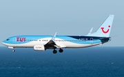 TUI Airways UK Boeing 737-8K5 (G-TAWO) at  Gran Canaria, Spain