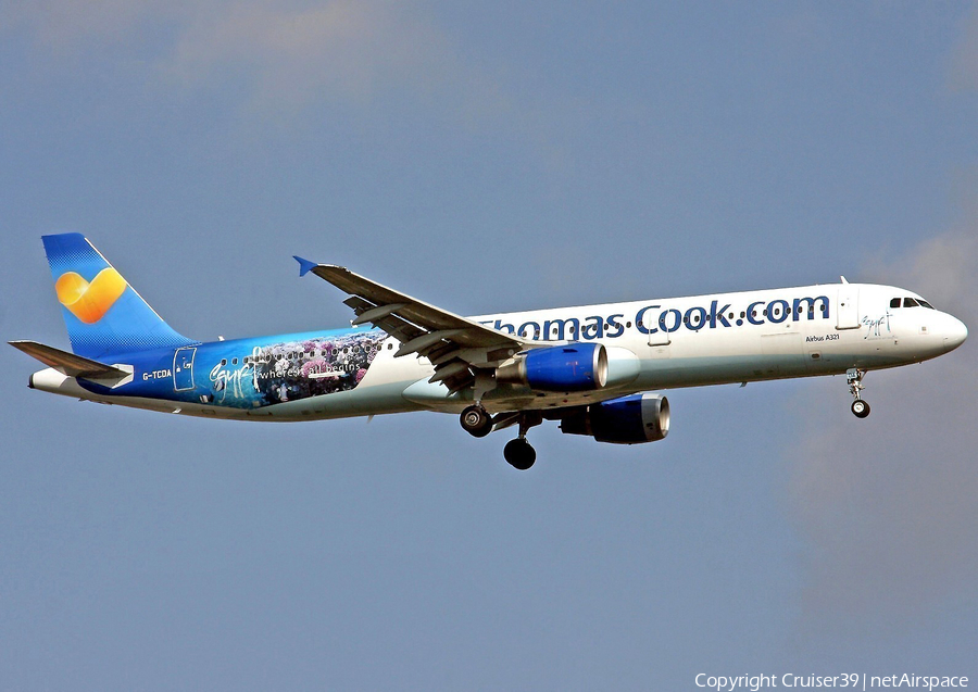 Thomas Cook Airlines Airbus A321-211 (G-TCDA) | Photo 136125