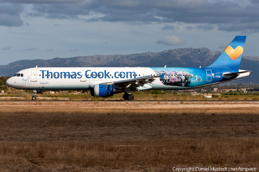 Thomas Cook Airlines Airbus A321-211 (G-TCDA) | Photo 488349