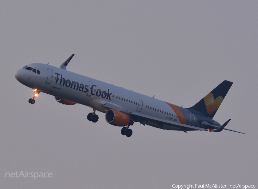 Thomas Cook Airlines Airbus A321-211 (G-TCDE) | Photo 73120