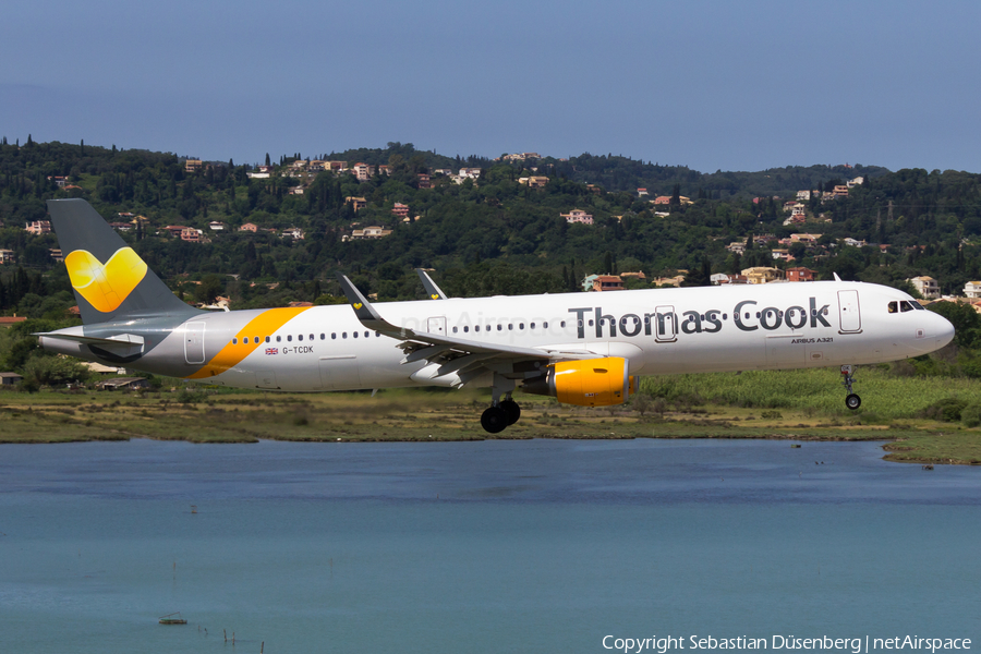 Thomas Cook Airlines Airbus A321-211 (G-TCDK) | Photo 255260
