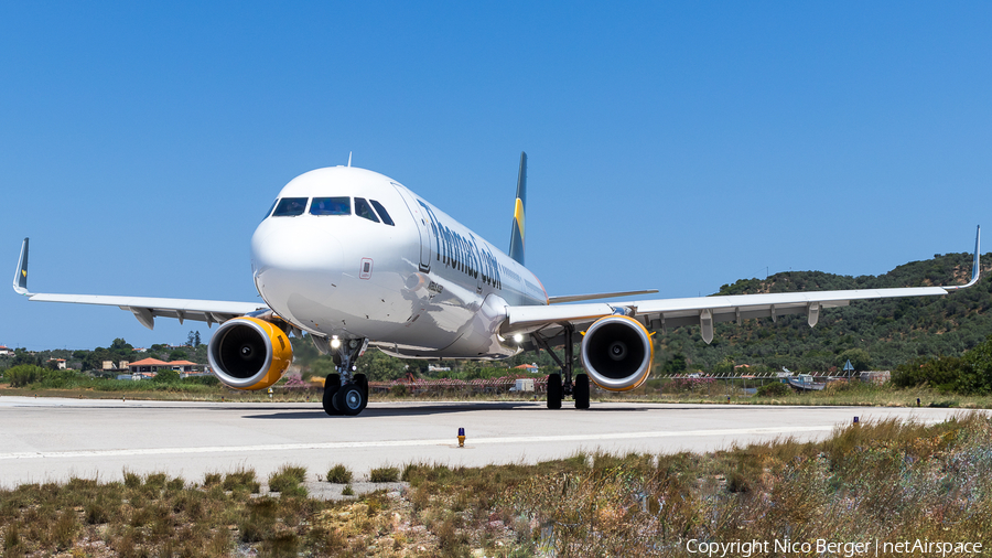 Thomas Cook Airlines Airbus A321-211 (G-TCDK) | Photo 612621