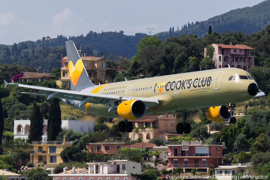 Thomas Cook Airlines Airbus A321-211 (G-TCDV) | Photo 255258