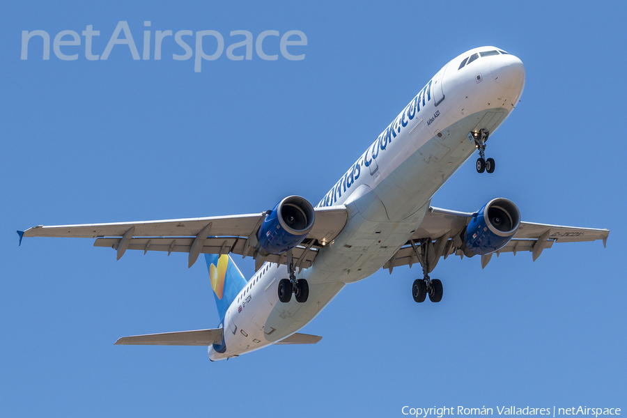 Thomas Cook Airlines Airbus A321-211 (G-TCDV) | Photo 518903