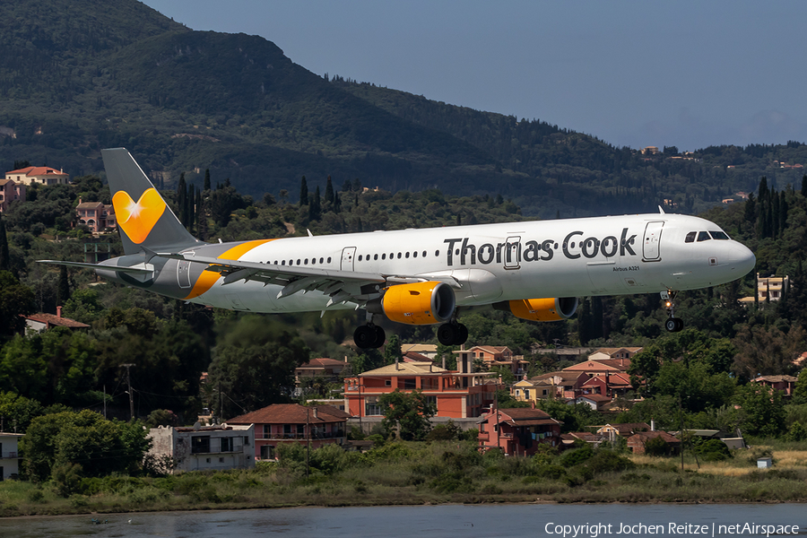 Thomas Cook Airlines Airbus A321-211 (G-TCDW) | Photo 245299