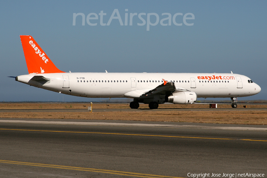 easyJet Airbus A321-231 (G-TTID) | Photo 479860