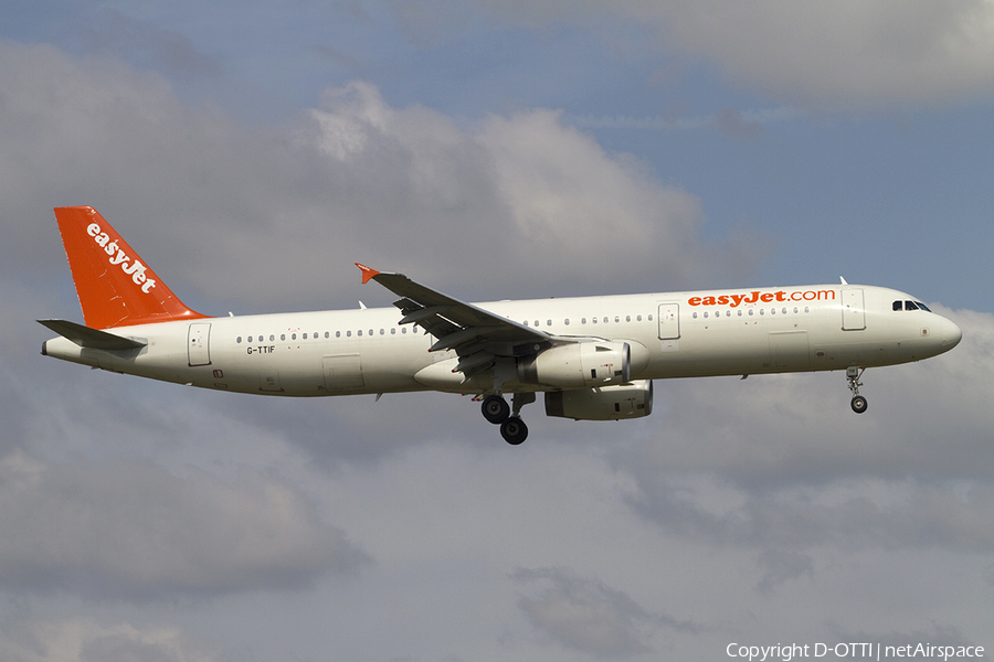 easyJet Airbus A321-231 (G-TTIF) | Photo 288101