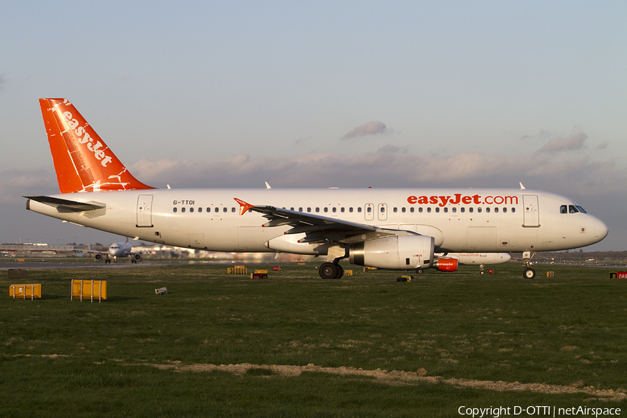 easyJet Airbus A320-232 (G-TTOI) | Photo 288223