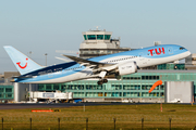 TUI Airways UK Boeing 787-8 Dreamliner (G-TUIA) at  Manchester - International (Ringway), United Kingdom