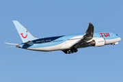 TUI Airways UK Boeing 787-8 Dreamliner (G-TUID) at  Manchester - International (Ringway), United Kingdom