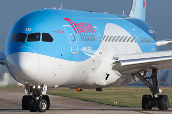 Thomson Airways Boeing 787-8 Dreamliner (G-TUID) at  Manchester - International (Ringway), United Kingdom