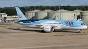 TUI Airways UK Boeing 787-8 Dreamliner (G-TUIF) at  London - Gatwick, United Kingdom