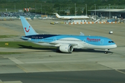 Thomson Airways Boeing 787-8 Dreamliner (G-TUIG) at  London - Gatwick, United Kingdom