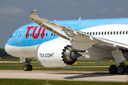 TUI Airways UK Boeing 787-9 Dreamliner (G-TUIJ) at  Manchester - International (Ringway), United Kingdom