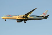 TUI Airways UK Boeing 787-9 Dreamliner (G-TUIK) at  Atlanta - Hartsfield-Jackson International, United States