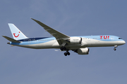 TUI Airways UK Boeing 787-9 Dreamliner (G-TUIN) at  Singapore - Changi, Singapore