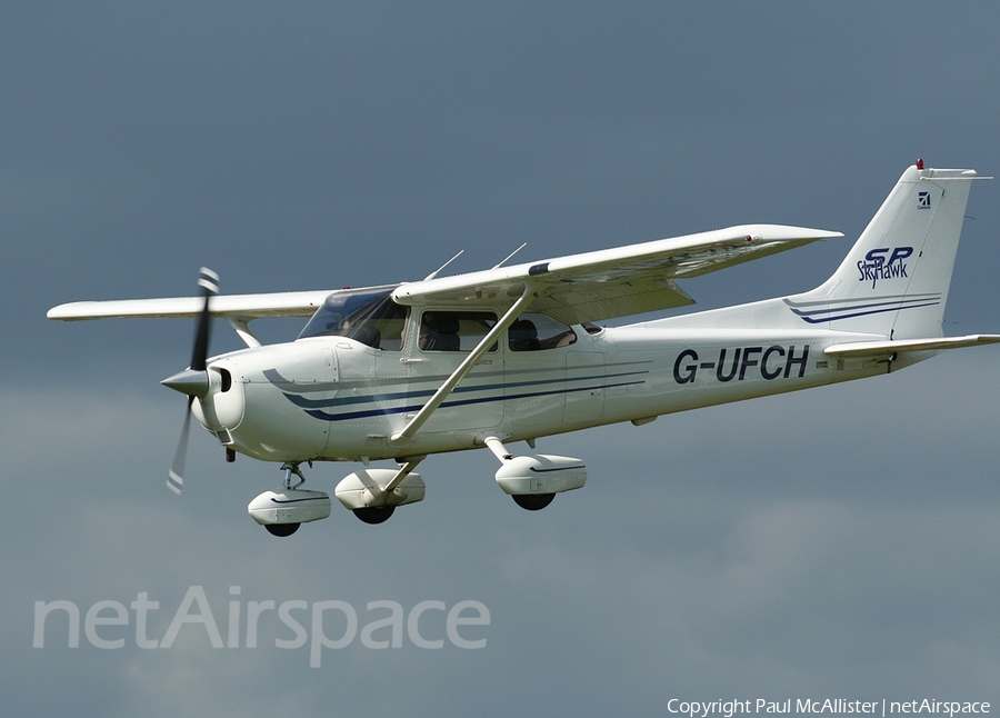 (Private) Cessna 172S Skyhawk SP (G-UFCH) | Photo 4789