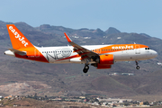 easyJet Airbus A320-251N (G-UZHA) at  Gran Canaria, Spain