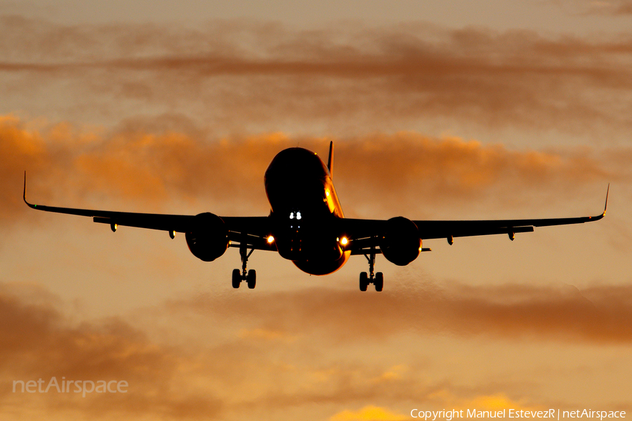 easyJet Airbus A320-251N (G-UZHE) | Photo 666827