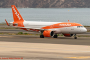 easyJet Airbus A320-251N (G-UZHF) at  Gran Canaria, Spain