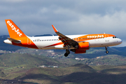 easyJet Airbus A320-251N (G-UZHL) at  Gran Canaria, Spain