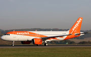 easyJet Airbus A320-251N (G-UZHN) at  London - Luton, United Kingdom