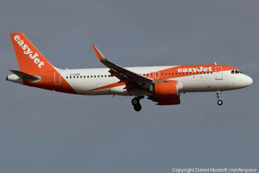 easyJet Airbus A320-251N (G-UZHR) | Photo 471352